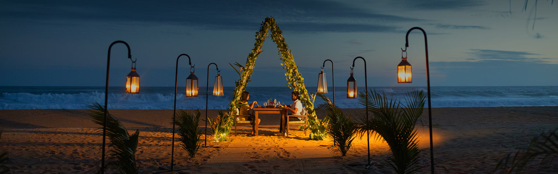 Luxury Dining by the Sea: Gourmet Experiences