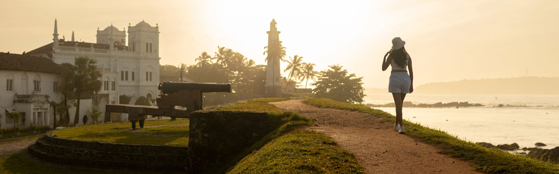 Best Places to Visit in Sri Lanka | Hikkaduwa & Beyond